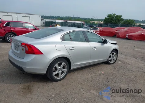 2012 Volvo S60 T5 from USA, damaged, VIN YV1622FS2C2092238